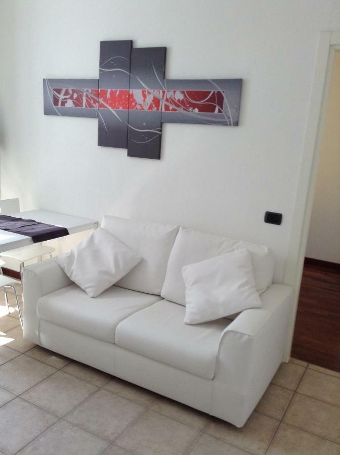 Larius Apartment Parking Carate Urio Εξωτερικό φωτογραφία